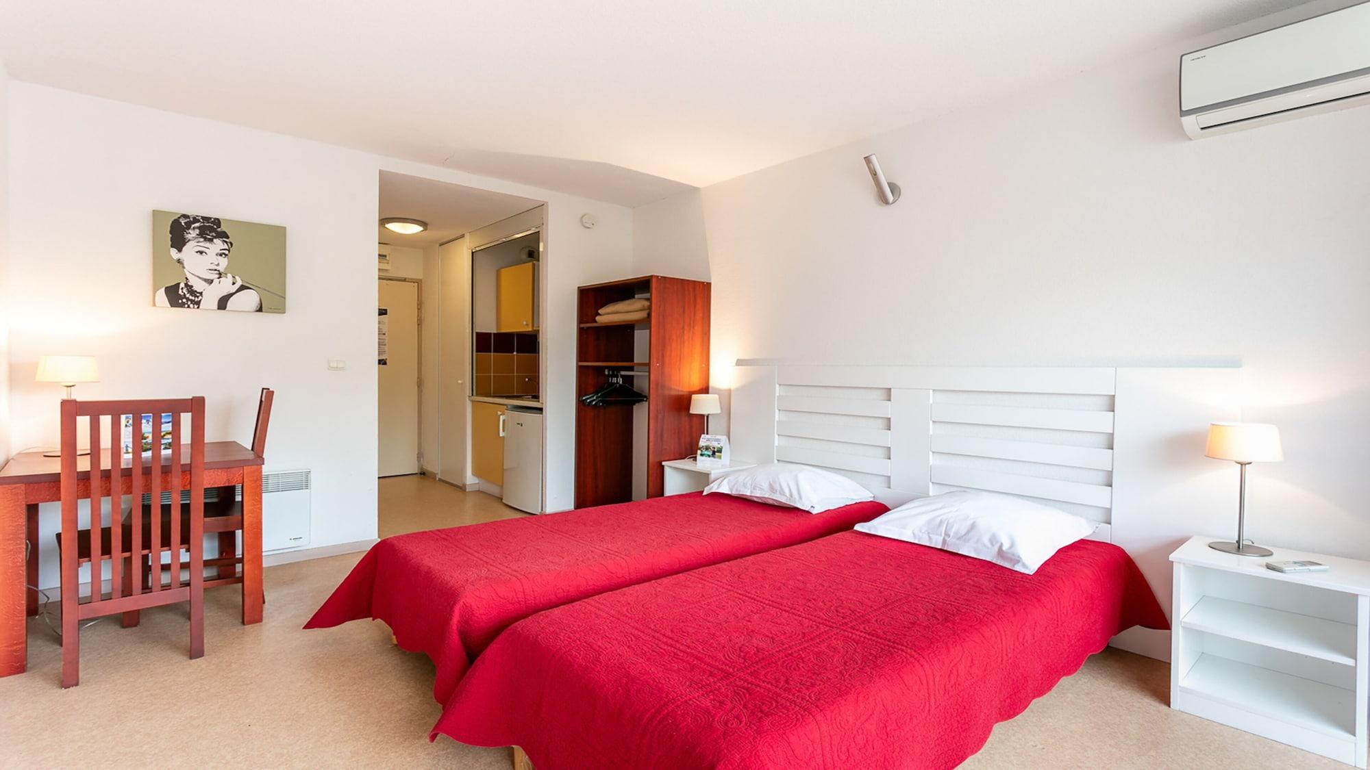 אגדה Vacanceole - Residence Le Saint Clair מראה חיצוני תמונה